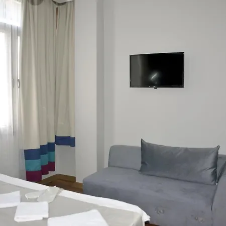 Ar Hotel